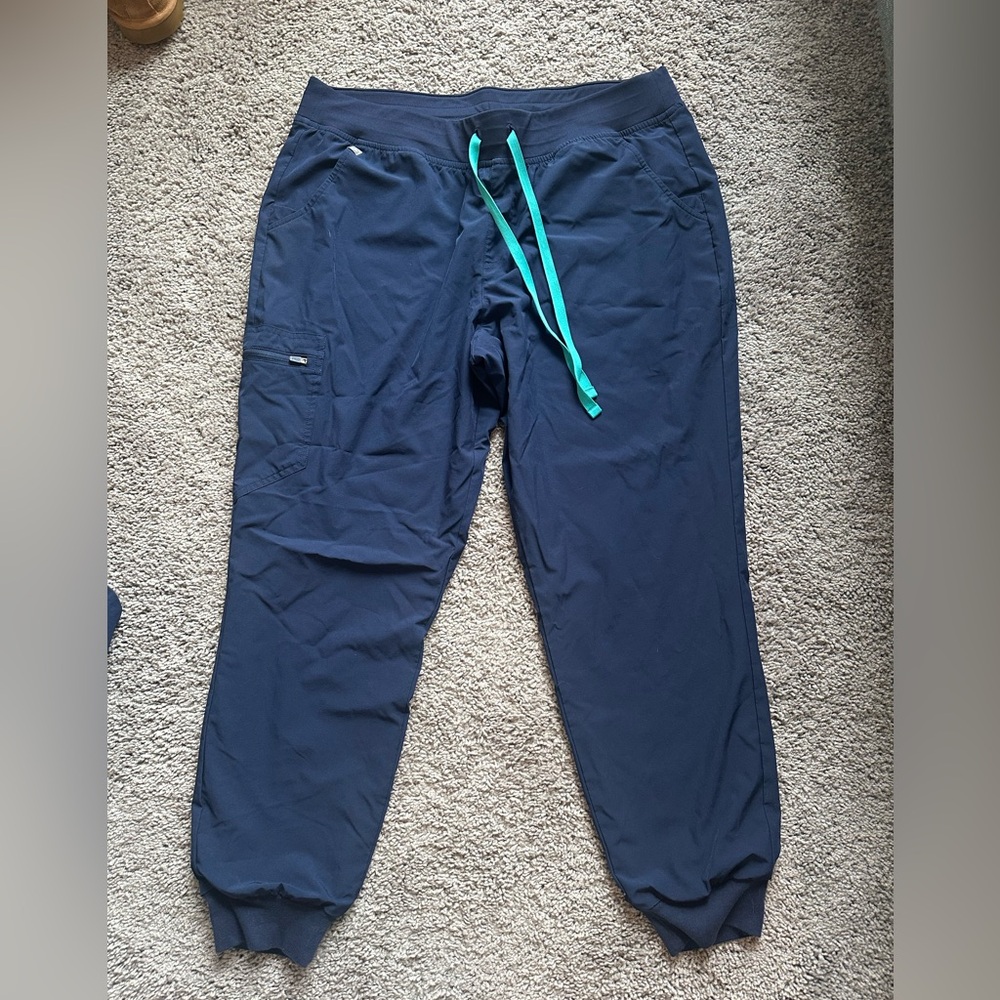 Figs Navy FREEXljned Zamora  scrub joggers XL